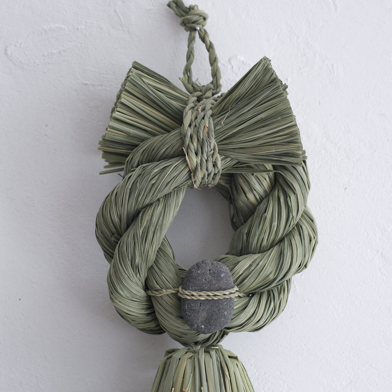 【受注商品】榊麻美植物研究所｜石の輪飾り 太（12月末までにお届け）