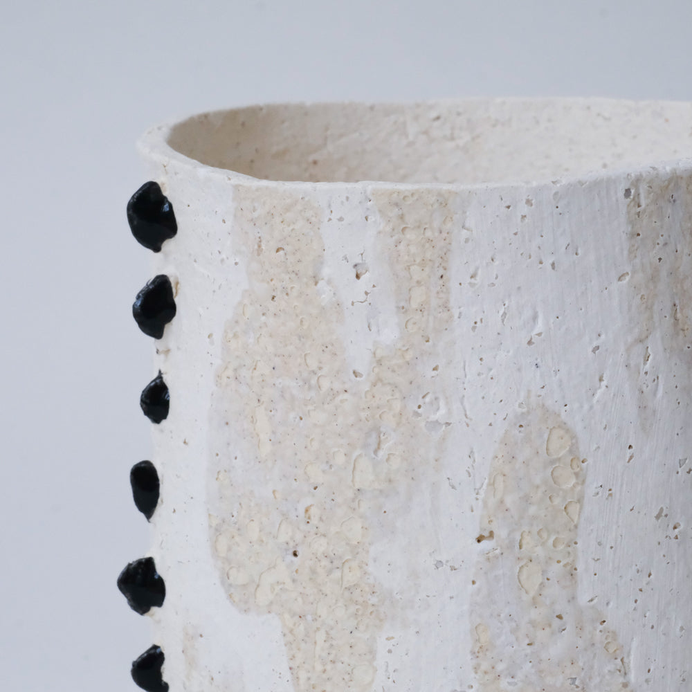 鈴木絵里加　陶芸作家さん　花器　刻印入り SŌK 鈴木絵里加｜植木鉢 M – oku