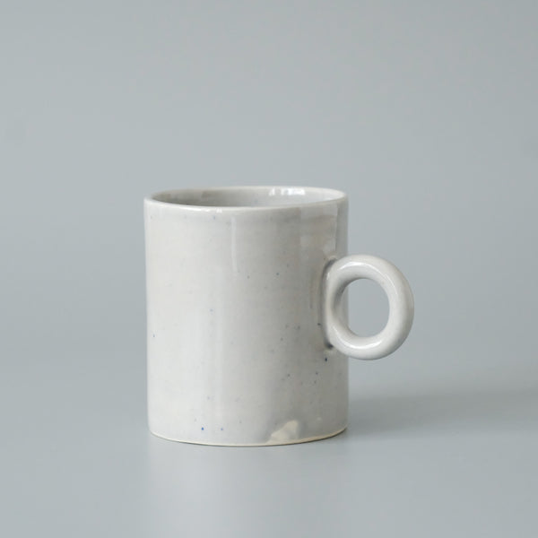 秀野真希｜マグカップ　小　グレー