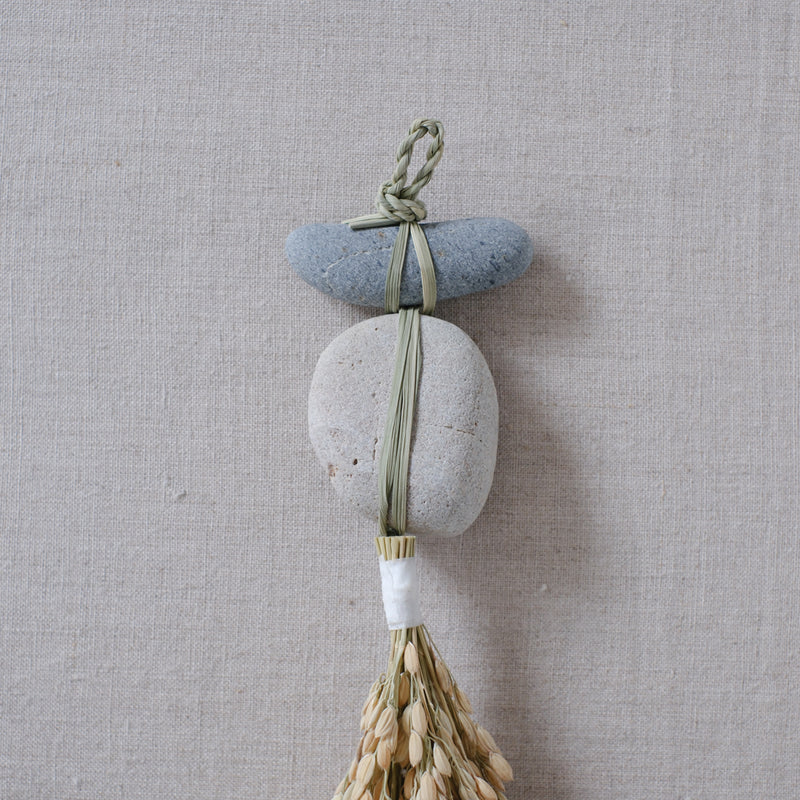 榊麻美植物研究所｜石のお守り　二連