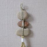 榊麻美植物研究所｜石のお守り　三連