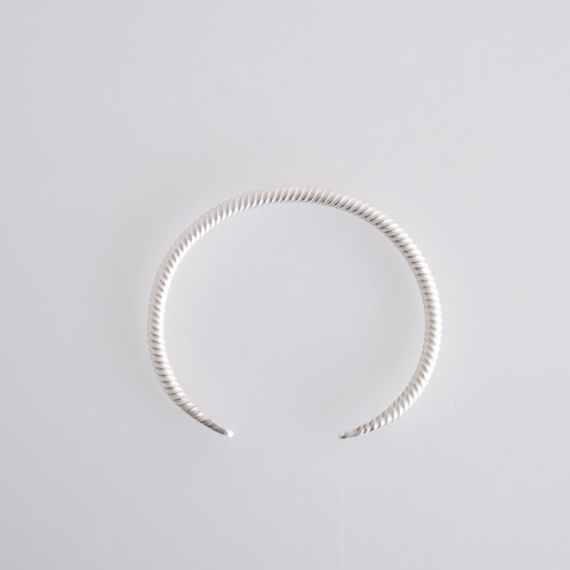 nibi｜nezu　Bangle